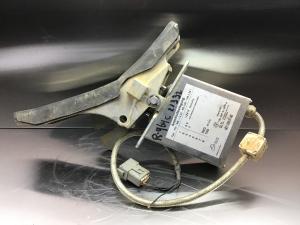 Gebrauchtes Pedal 10038643  //  Lagerbestand 9000272